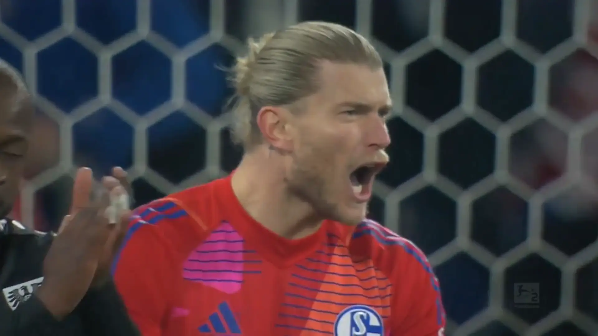 ‘My voice is gone’ – former Liverpool goalkeeper Loris Karius MOTM on Schalke debut